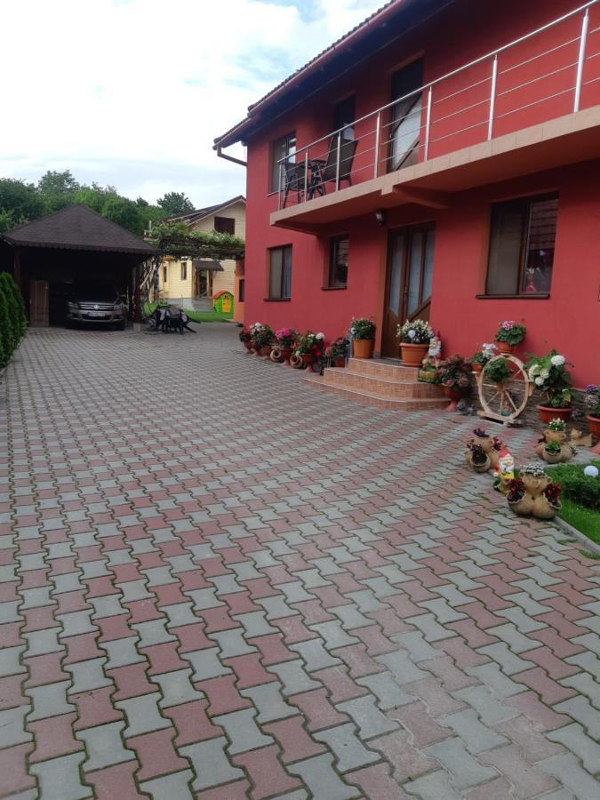 Vila Georgeta Zărneşti Exteriör bild