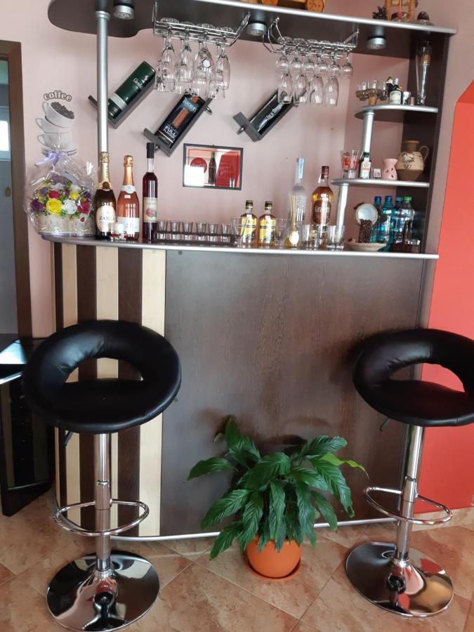 Vila Georgeta Zărneşti Exteriör bild