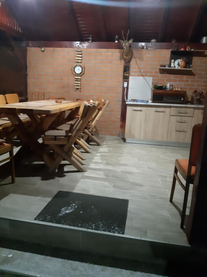 Vila Georgeta Zărneşti Exteriör bild