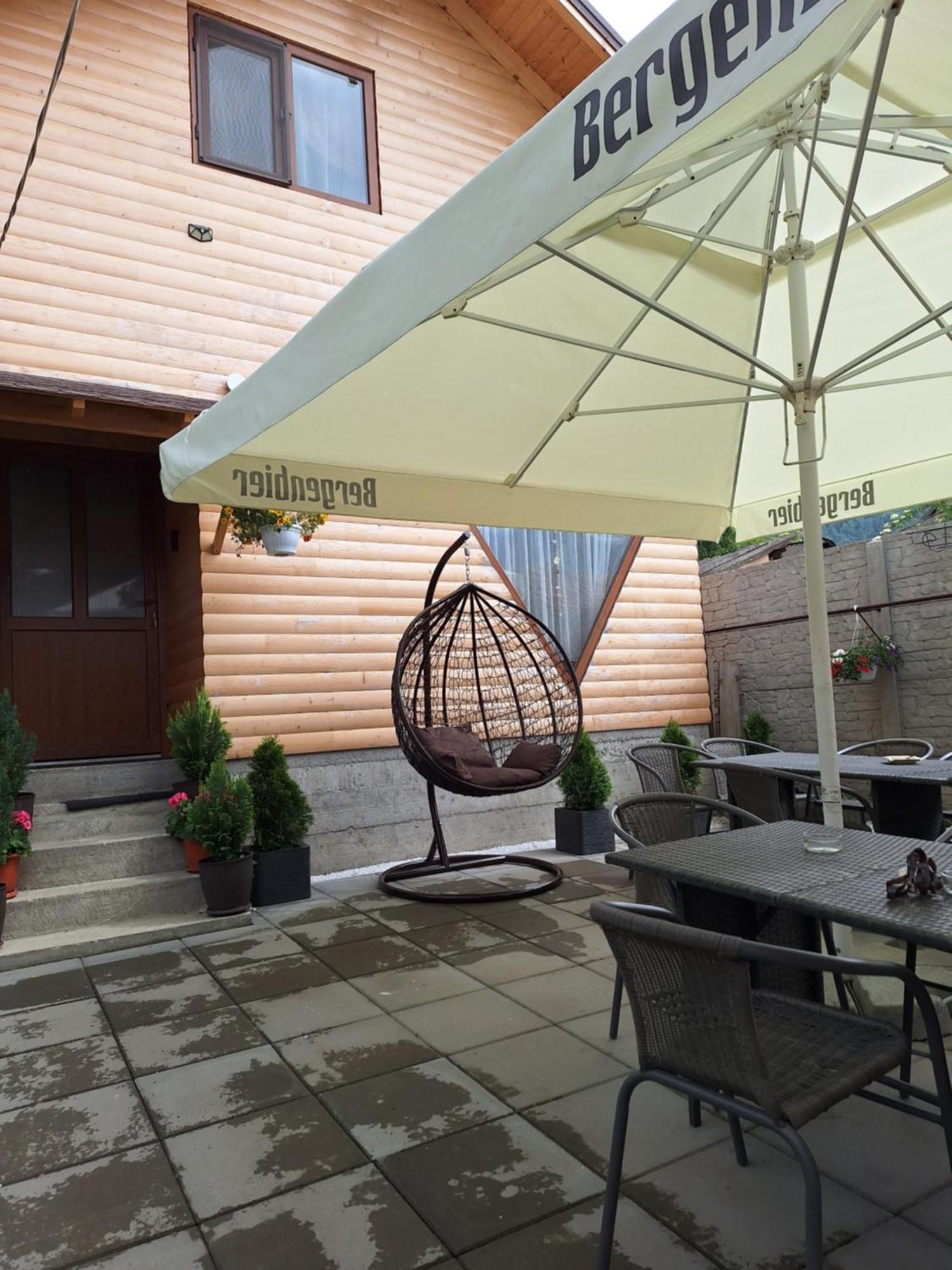 Vila Georgeta Zărneşti Exteriör bild